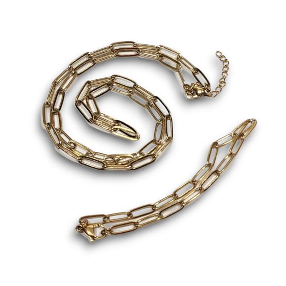 Gold‎ Paperclip 16 inch Necklace and Bracelet Set - Picture 1 of 9